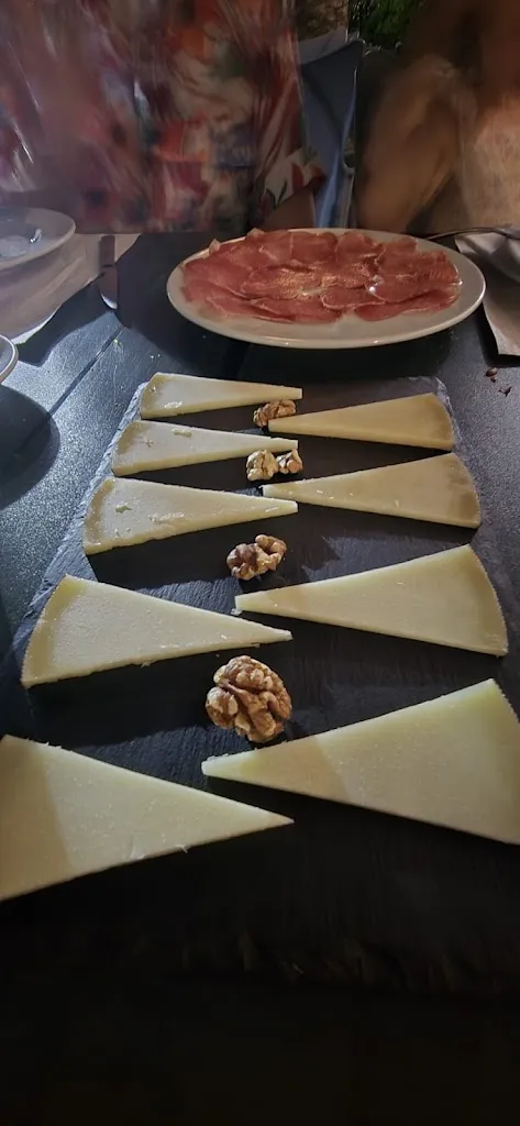 nat h her_Mesón Restaurante Trinidad_Alange_review