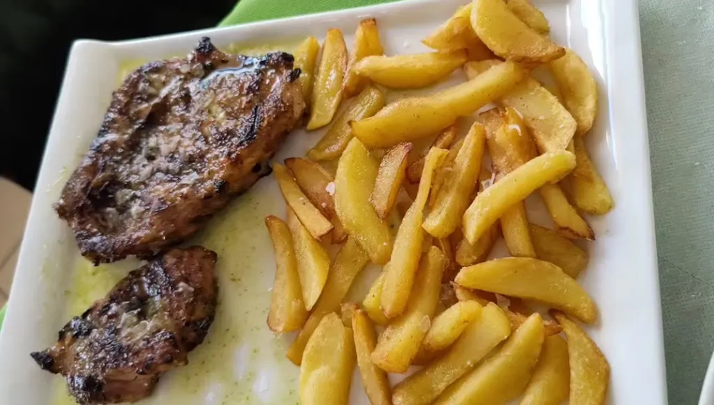 Bar-Restaurante El Manantial_Alange_slider_image_2