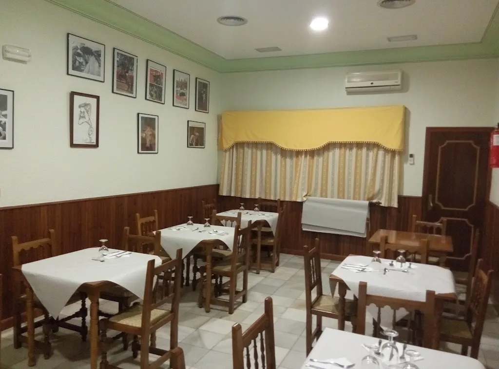 Hostal Restaurante Don Pepe restaurant in Albuera La