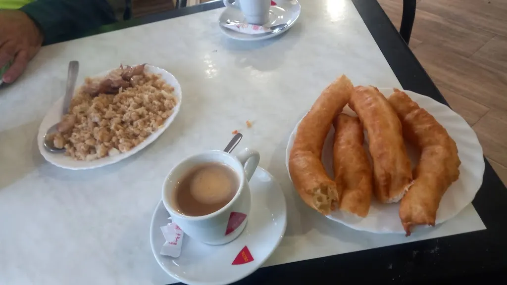 alberto valverde_Las Migas Del Barri_Albuera La_review