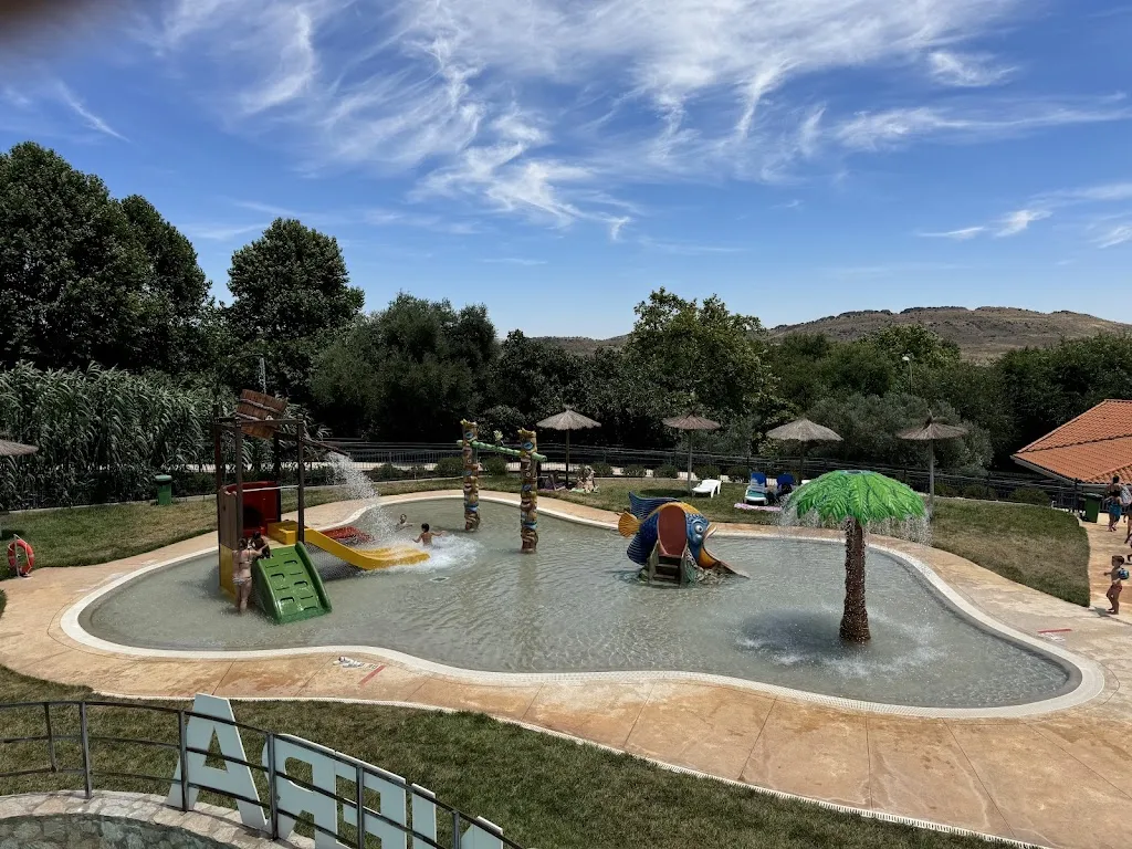 Piscina municipal de Alconera_Alconera_slider_image_3