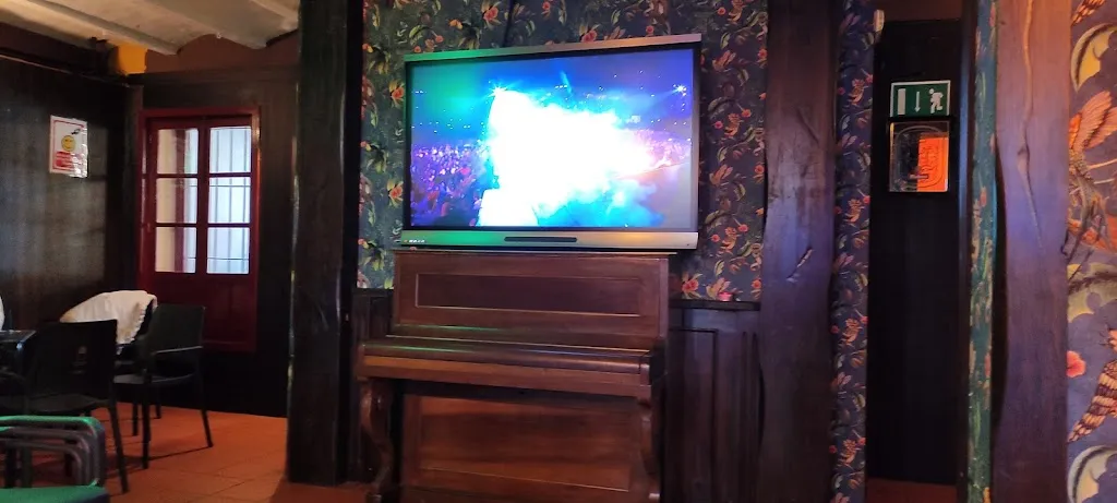 Salón Casa Pluma_Alconchel_slider_image_3