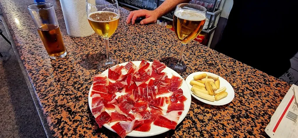 Restaurante Asador Los Cabezones (Restaurán Los Cabezones)_Aceuchal_slider_image_3