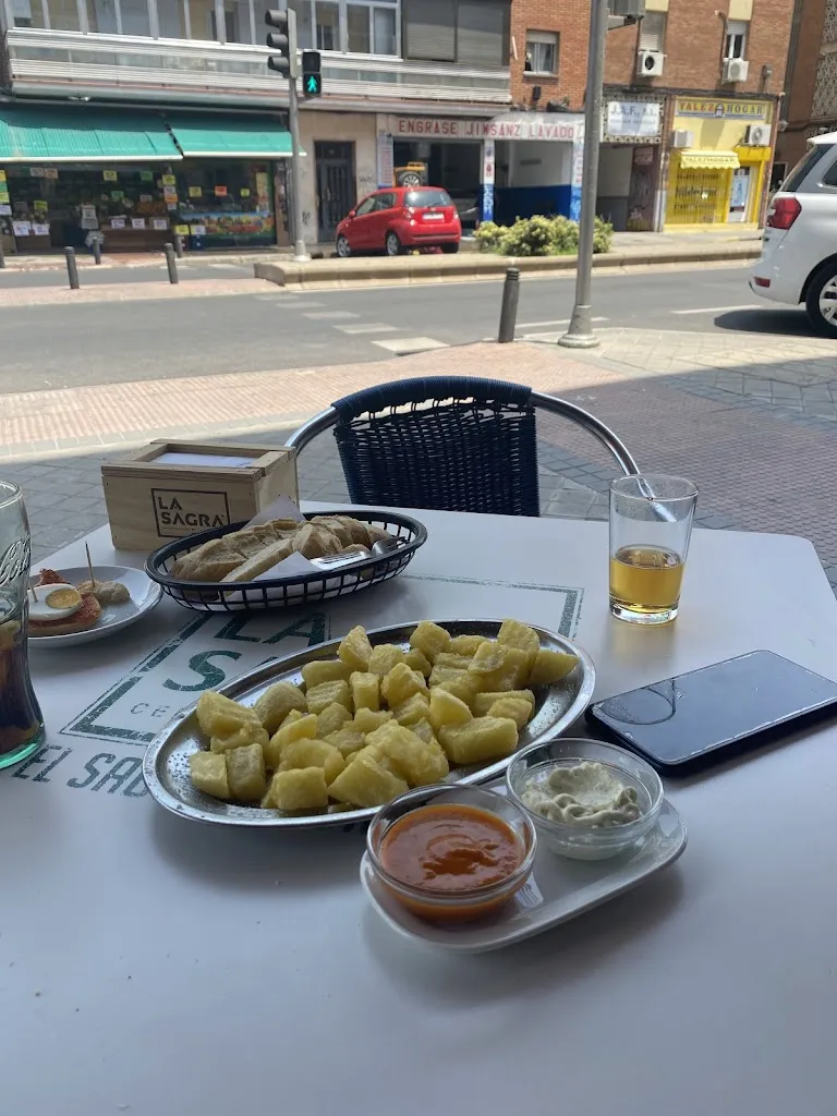 Menu_La Esquinita Carabanchel_Aceuchal_image_7