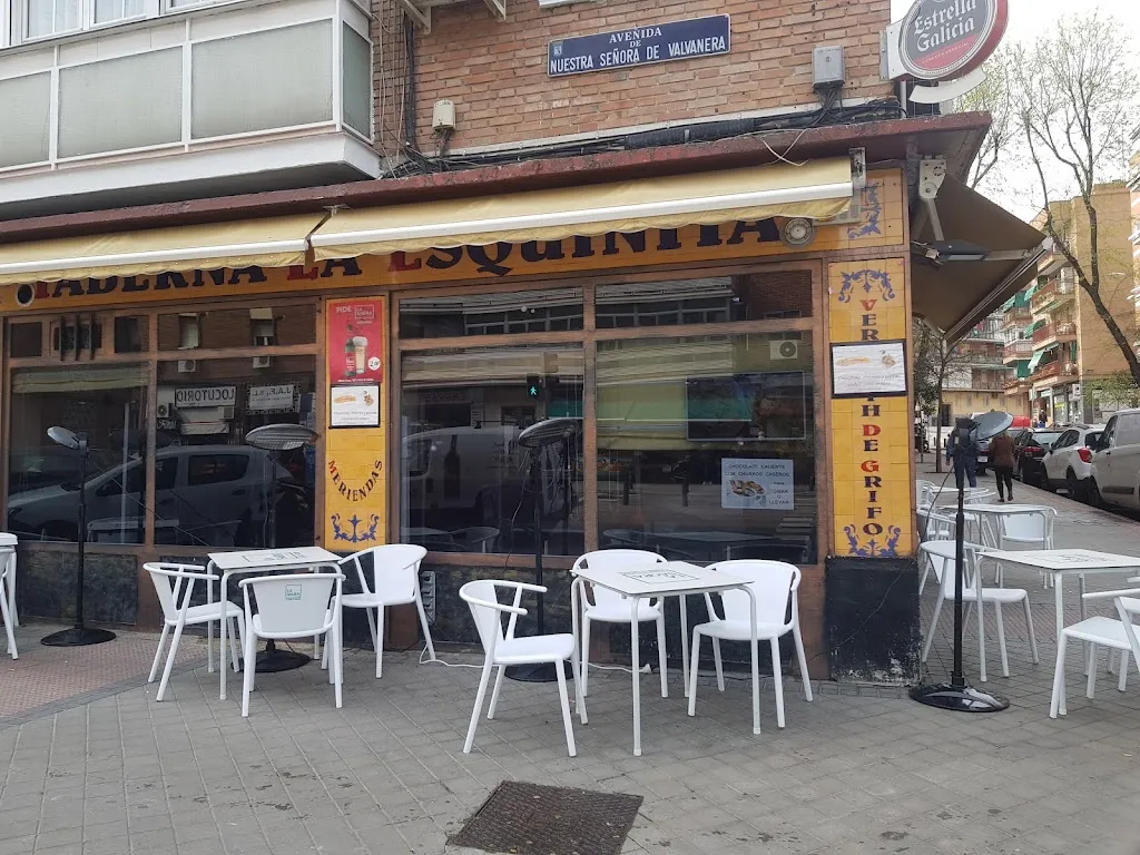 DAVID GRAGERA _La Esquinita Carabanchel_Aceuchal_review