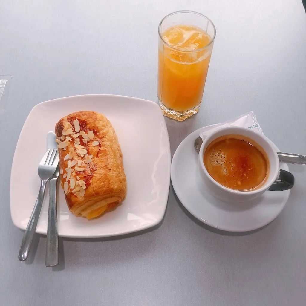 La Esquinita Carabanchel_Aceuchal_slider_image_2