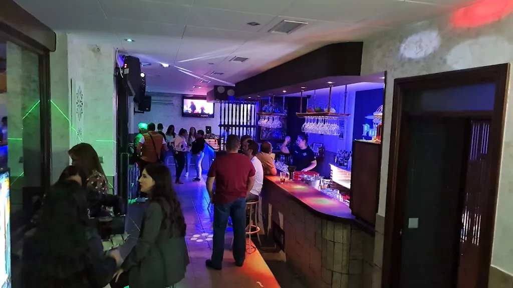 Pub Laguna_Aceuchal_slider_image_3