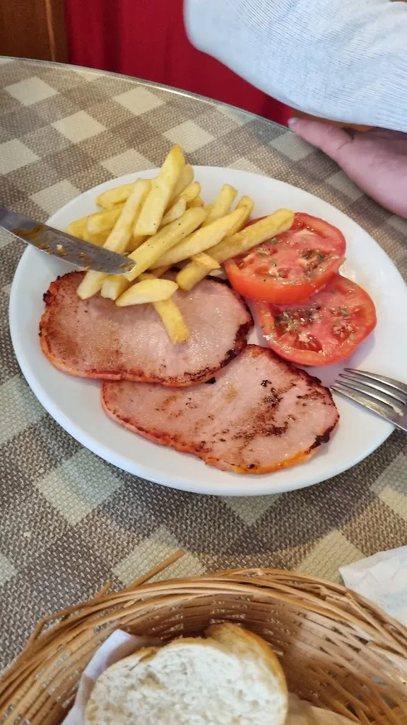 ruben v c_Restaurante El Cruce_Arroyo de San Serván_review