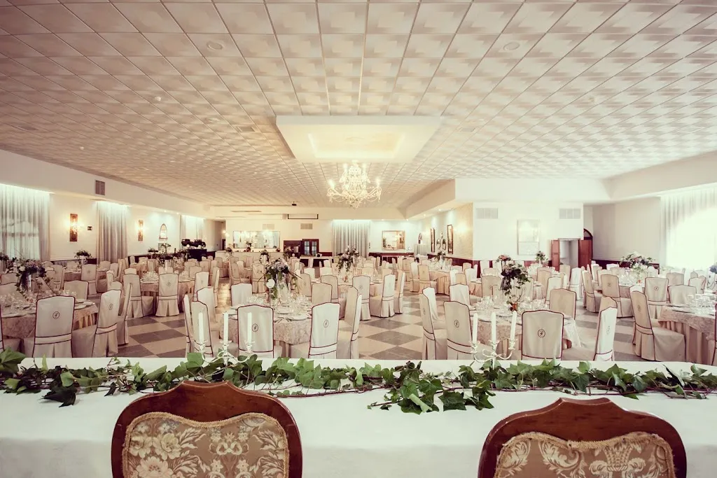 Punto de Encuentro restaurant in Arroyo de San Serván