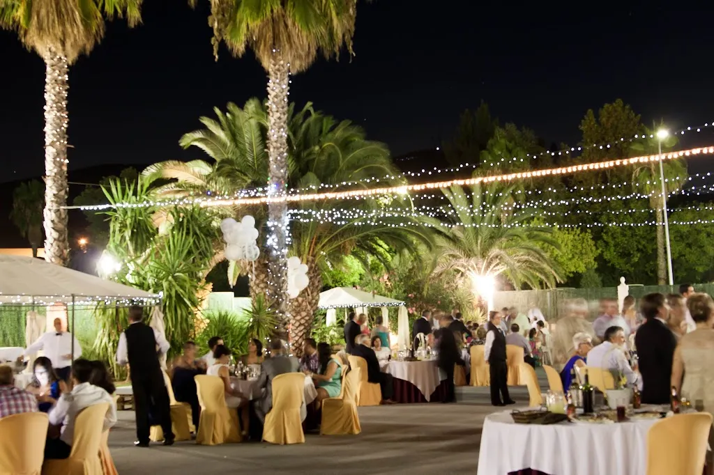 Punto de Encuentro_Arroyo de San Serván_slider_image_2