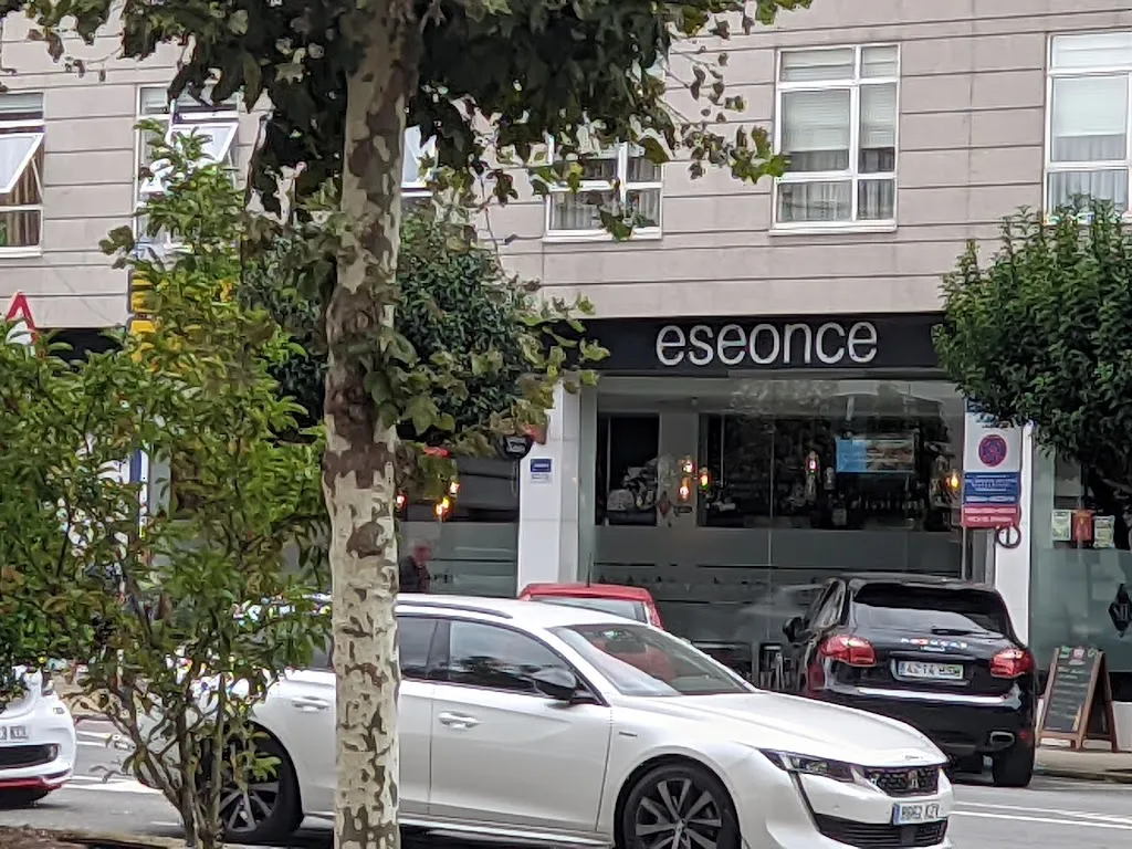 Bar S11 eseonce_Culleredo_slider_image_1