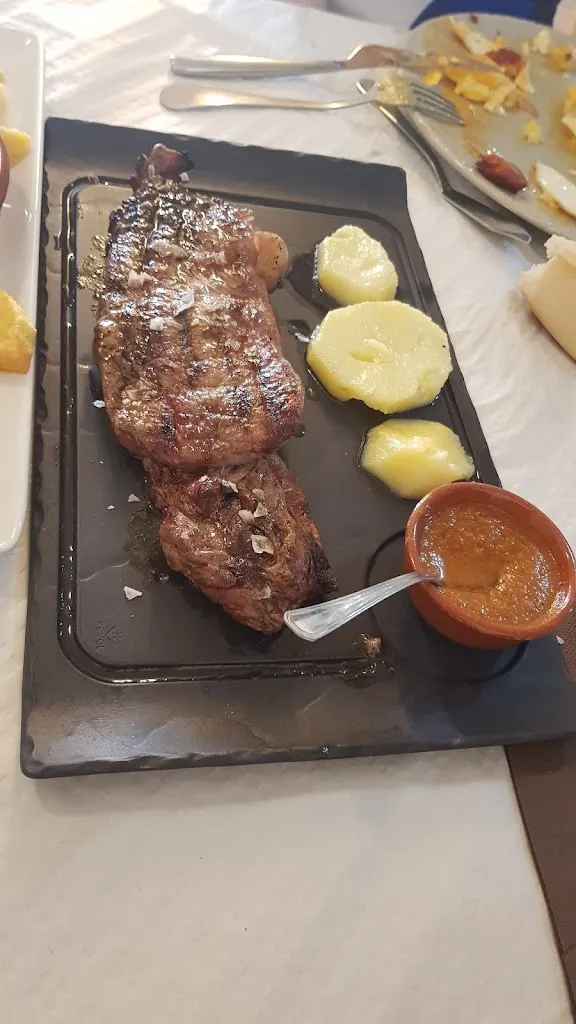 Menu_Mesón El Chozo Extremeño. Carnes a la brasa.Comida extremeña_Badajoz_image_5