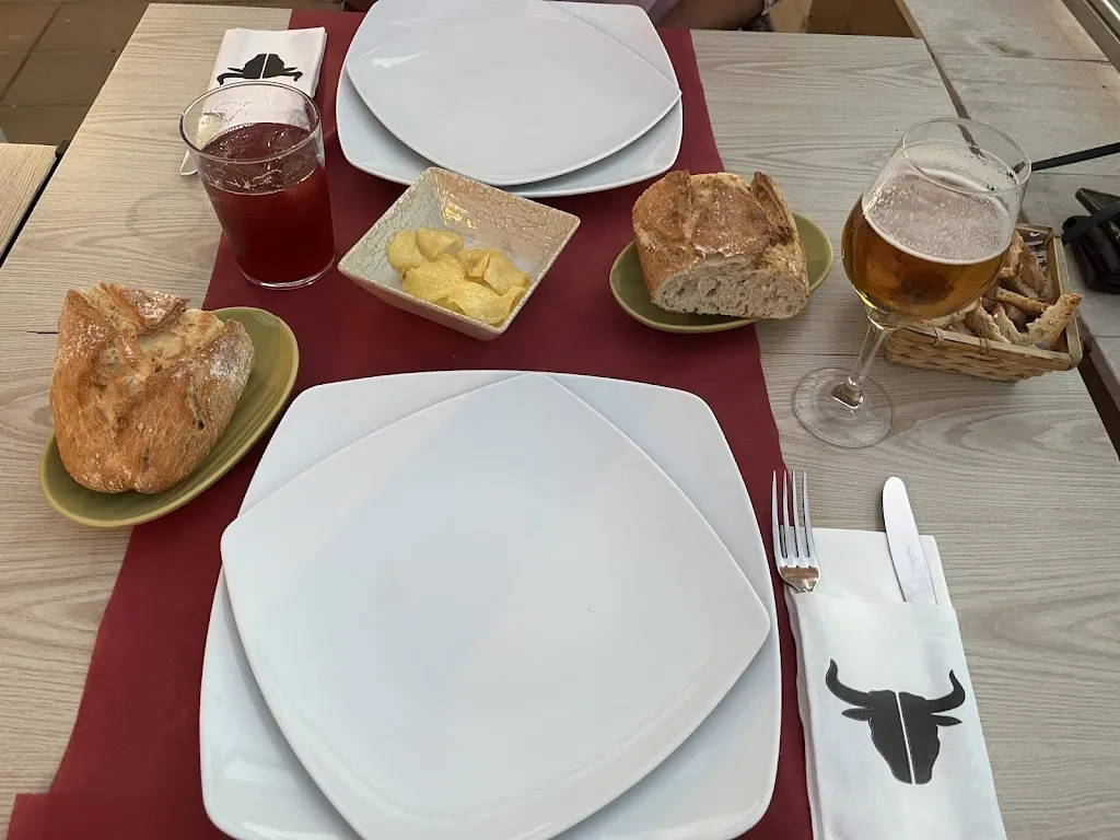 Lidia Hernández_La Bacana Asador & Fondue_Badajoz_review