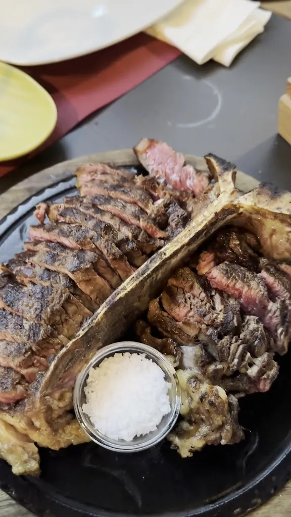 La Bacana Asador & Fondue_Badajoz_slider_image_2