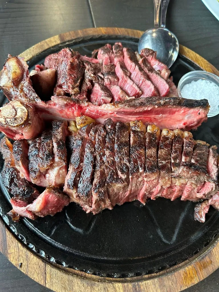 La Bacana Asador & Fondue_Badajoz_slider_image_3