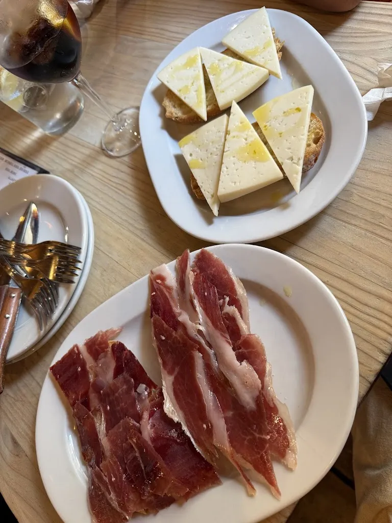 Michelle T _Alhambra_Amés_review