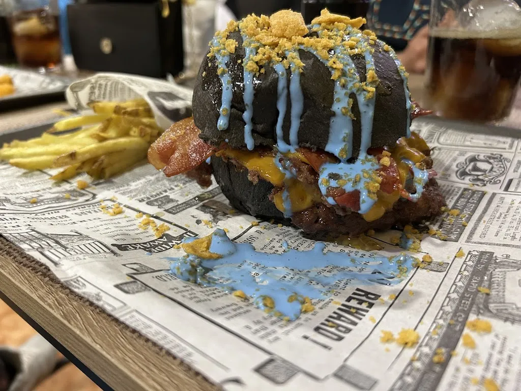 Olga Bermejo Rivera_AZ Burger_Azuaga_review