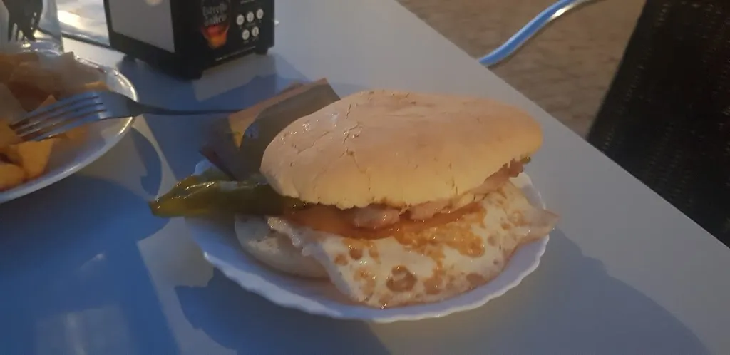 Menu_Bar Serret_Azuaga_image_2