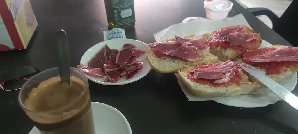 Javier SR_Bar Aurelio_Azuaga_review