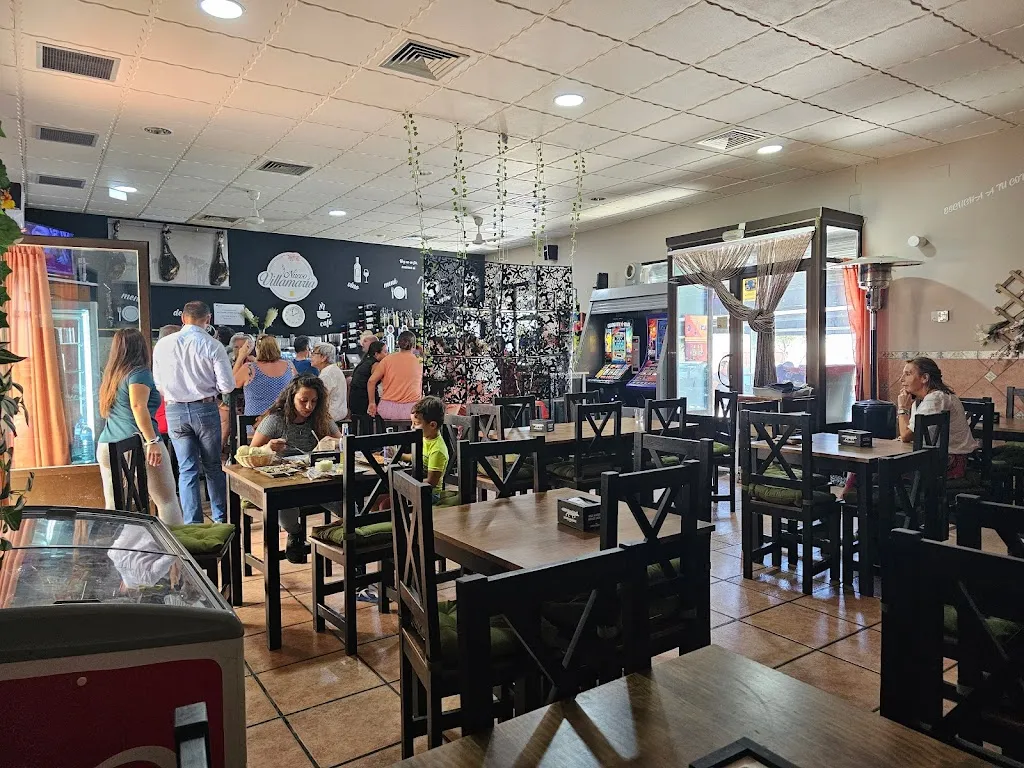 Bar Cafetería Nuevo Villamaría_Azuaga_slider_image_1
