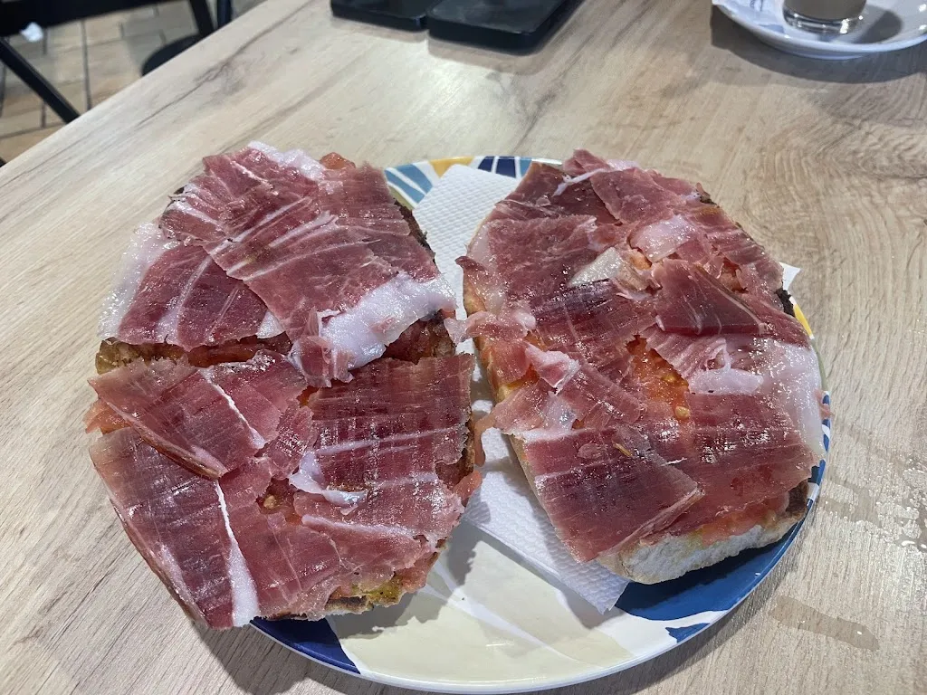 Julian Flores_Churreria_Barcarrota_recensione