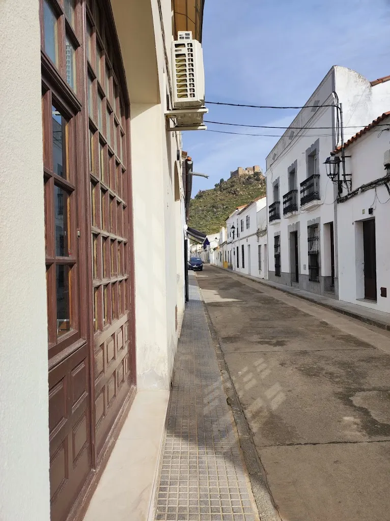 Hostal - Restaurante CASA ARIA_Burguillos del Cerro_slider_image_3