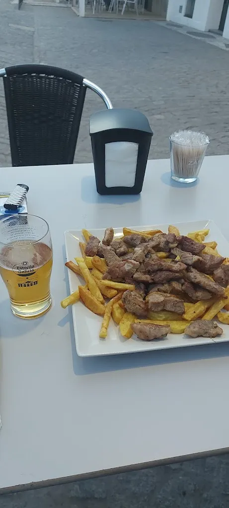 Menu_Bar los reales_Burguillos del Cerro_image_4