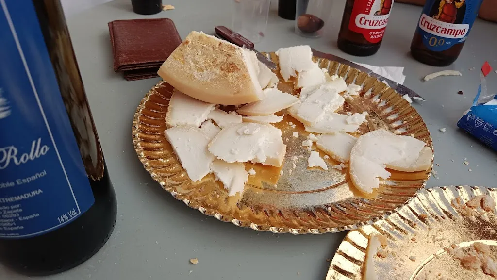 Menu_Cafe - Bar - Alejo_Cabeza la Vaca_image_2