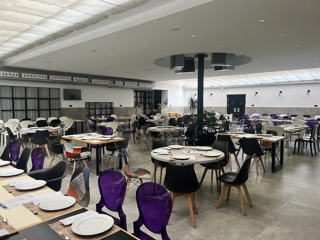 Loyca restaurant in Calamonte