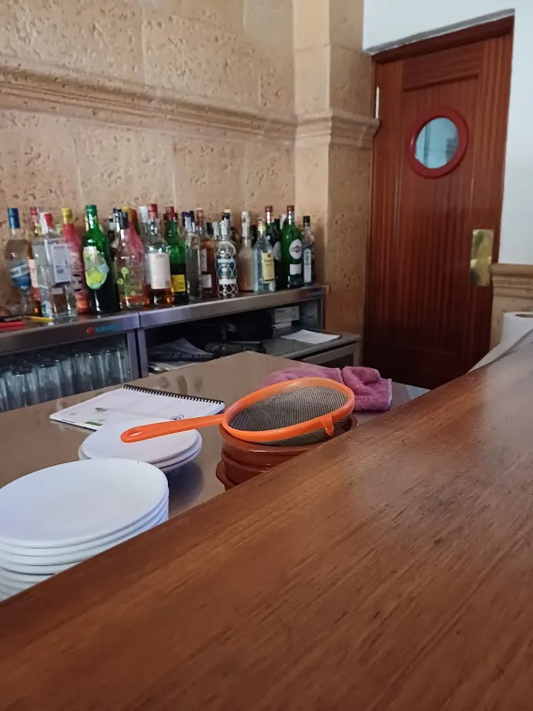 Arcos Pub_Calamonte_slider_image_3