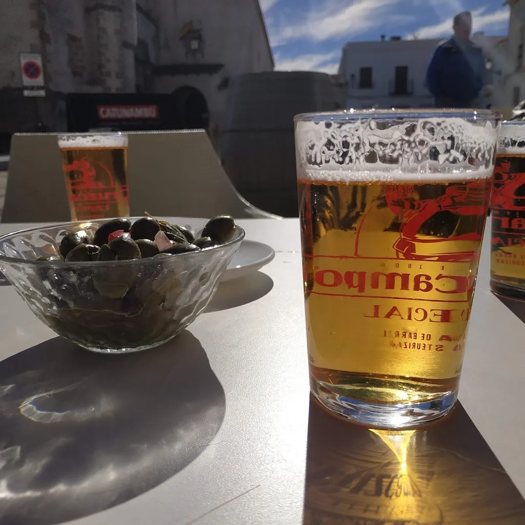 Menu_Bar Hnos Garrón_Calera de León_image_5