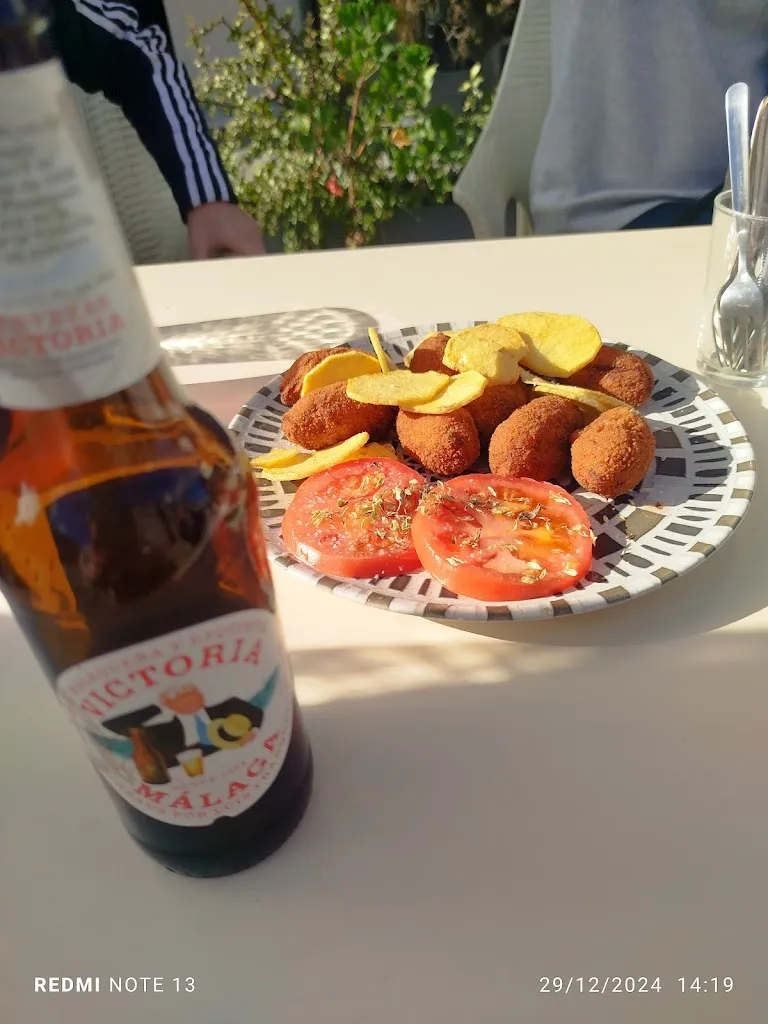 Germán González_Bar Hnos Garrón_Calera de León_review