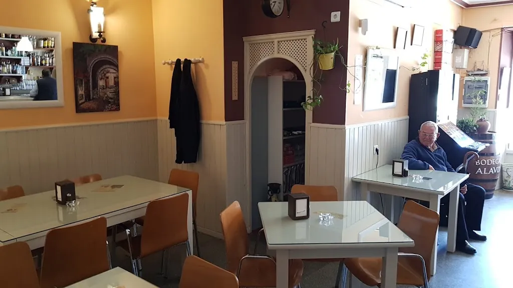 Bar Hnos Garrón ristorante a Calera de León