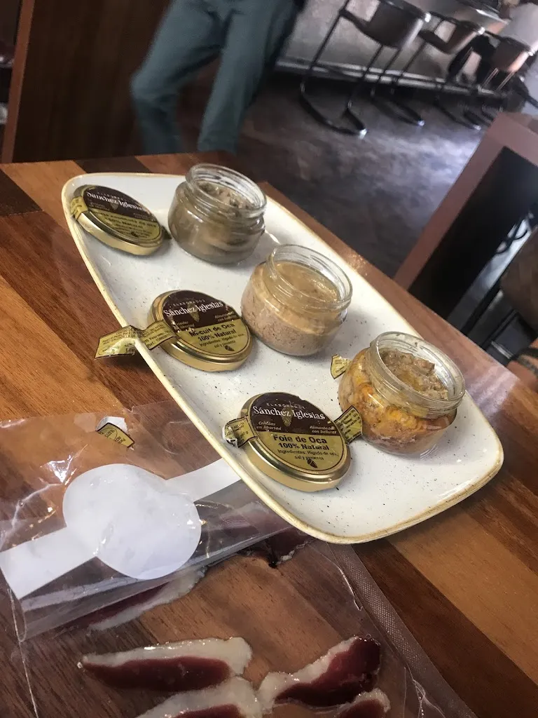 Agustín Roman_Elaborados Ocas Iglesias_Calzadilla de los Barros_review