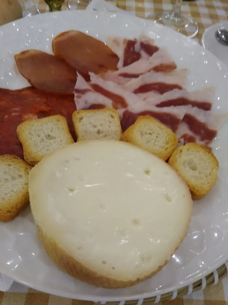 gragerbass en YouTube. Gracias_Restaurante la Piscina_Campanario_recensione