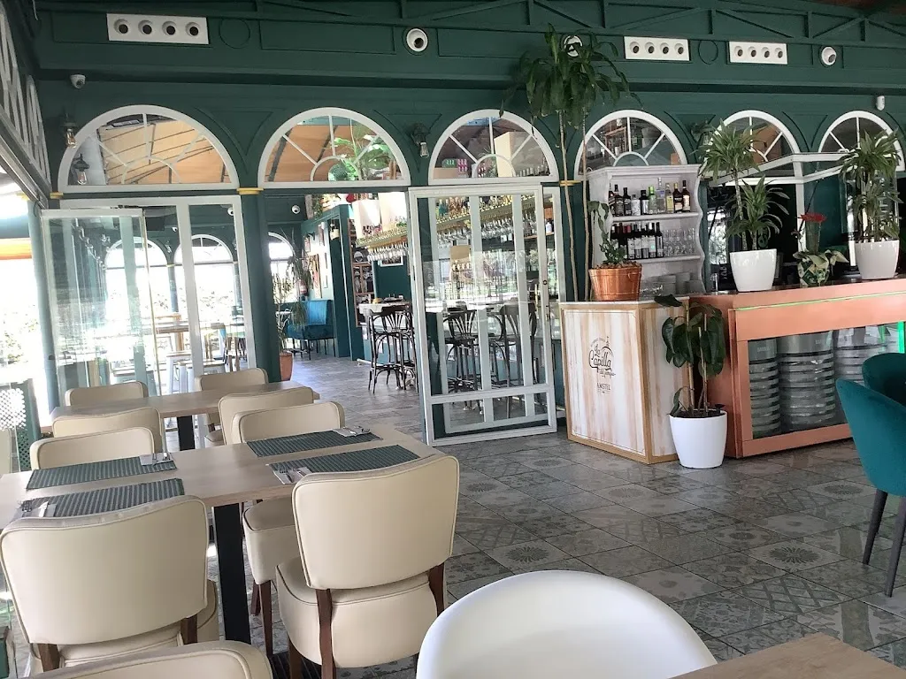 La Capilla Del Parque restaurant in Capilla