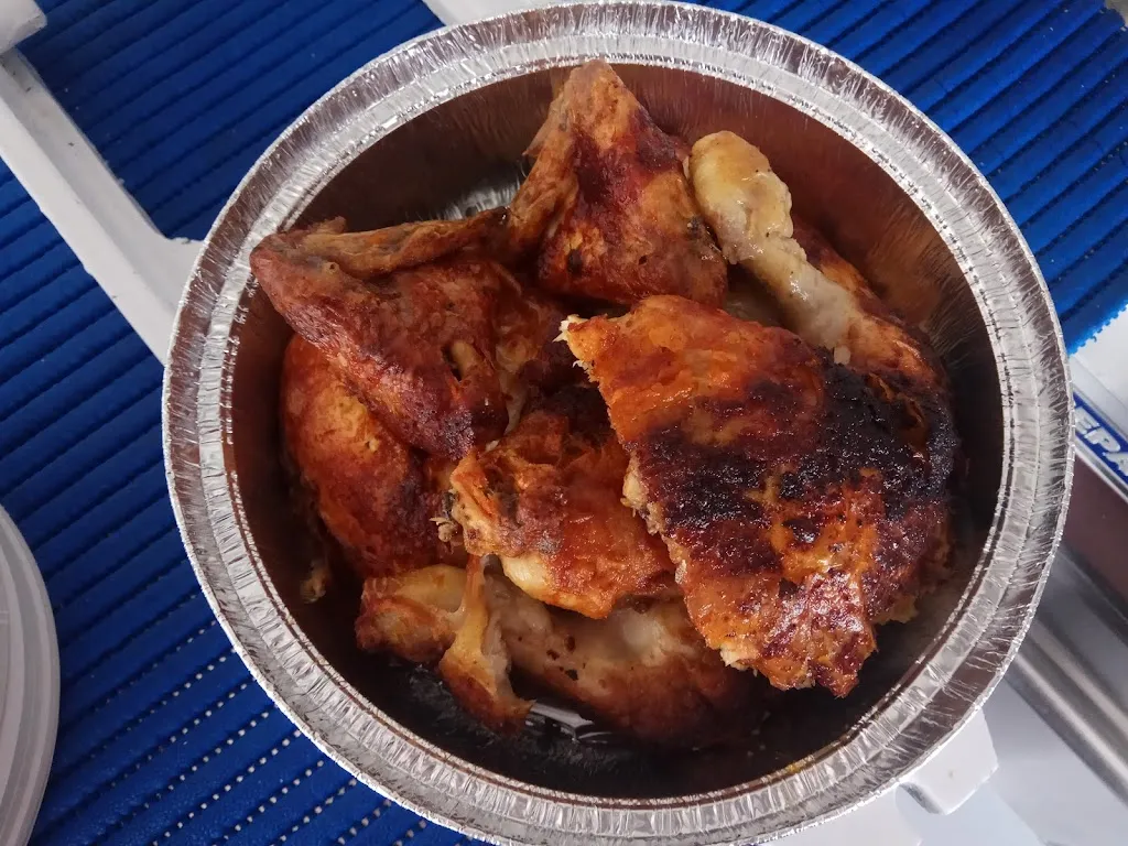 Menu_Asador de pollos Golden Chicken_Campillo de Llerena_image_2