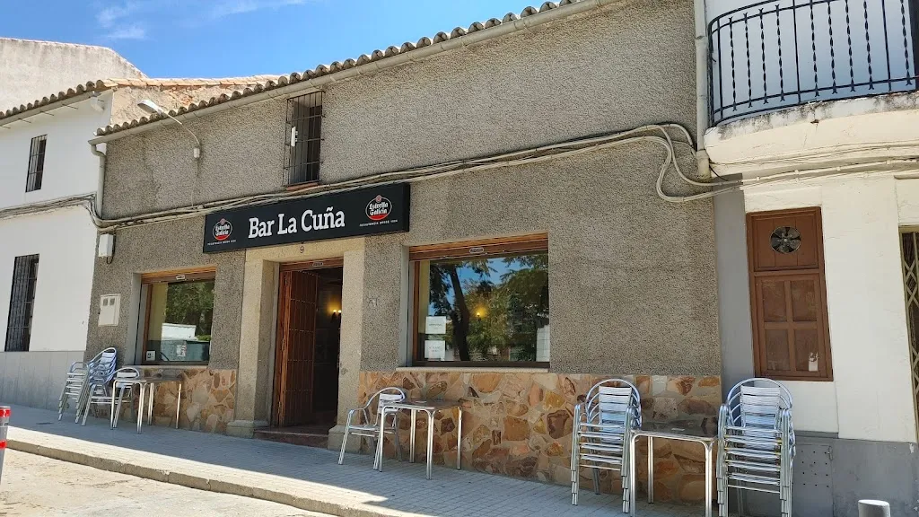 Bar la Cuña restaurant in Cabeza del Buey