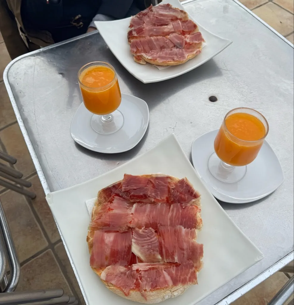 Restaurante El Rodeo_Alburquerque_slider_image_2