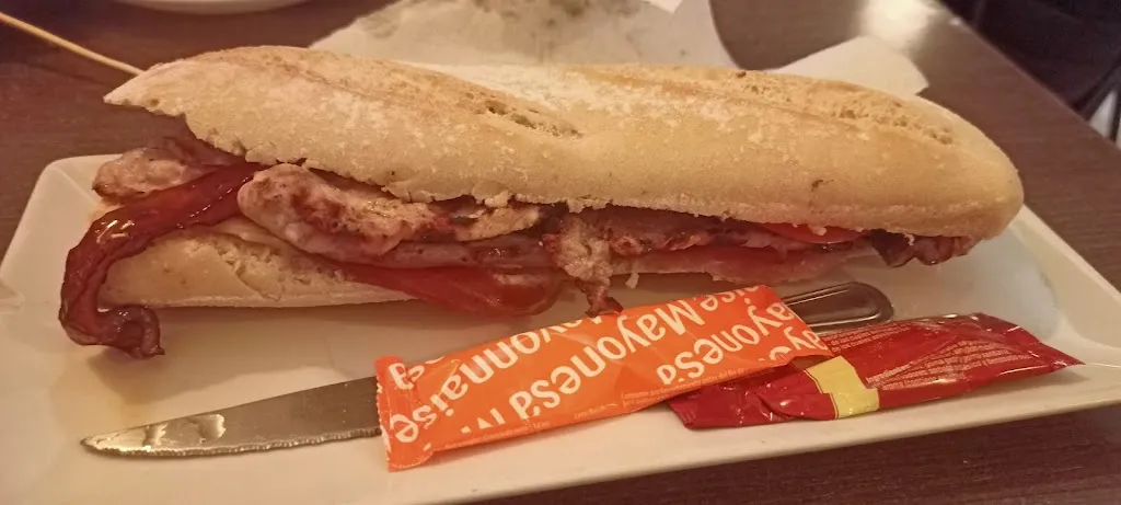 Taberna La Angarilla_Alburquerque_slider_image_2