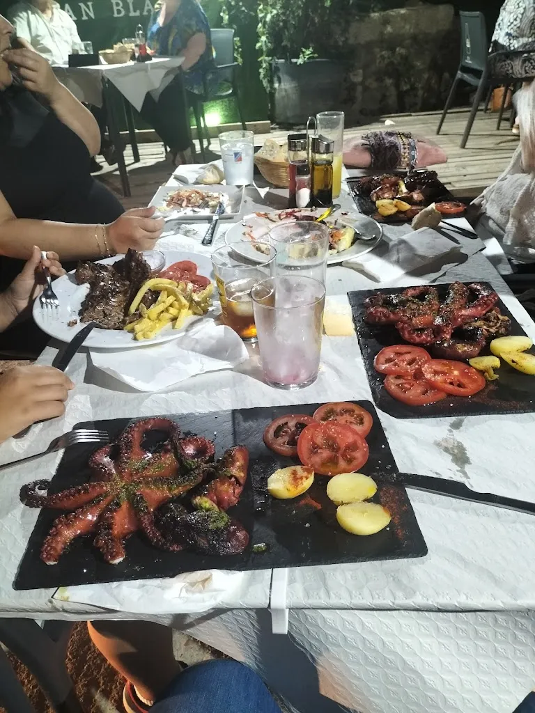 Jose Manuel Granadero_Restaurante Asador San Blas_Alburquerque_review