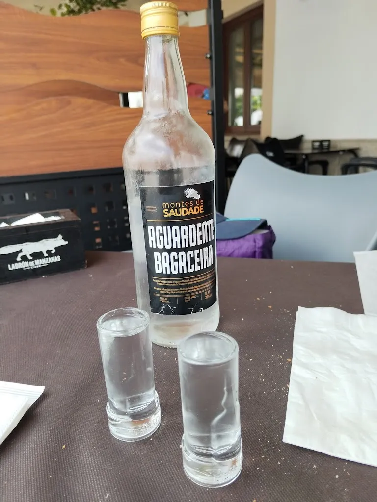 V J C_Cafetería El PORTUGUÉS Restaurante_Alburquerque_review