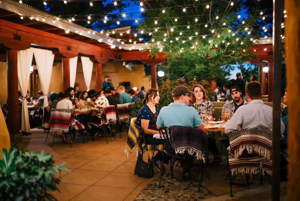 Farm & Table_Alburquerque_slider_image_1