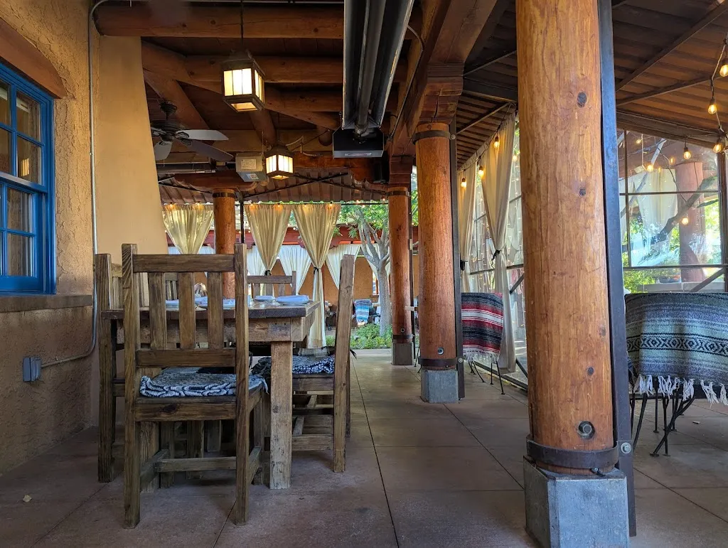 Farm & Table_Alburquerque_slider_image_3