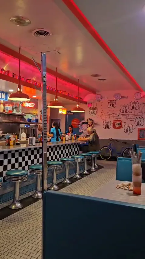 pamela c_66 Diner_Alburquerque_review