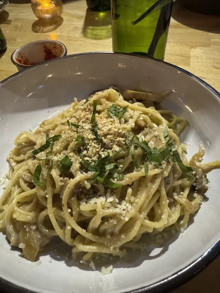 Jayna Patel_M'tucci's Bar Roma_Alburquerque_recensione