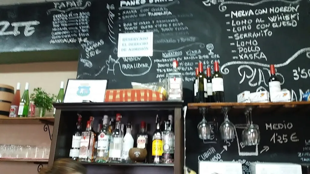 Menu_Bar D' Arte Bodeguita_Castilblanco_image_1