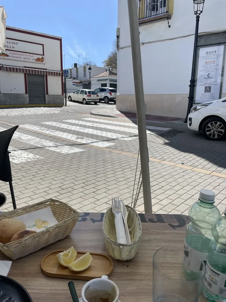 Restaurante Pintxa's_Castilblanco_slider_image_3