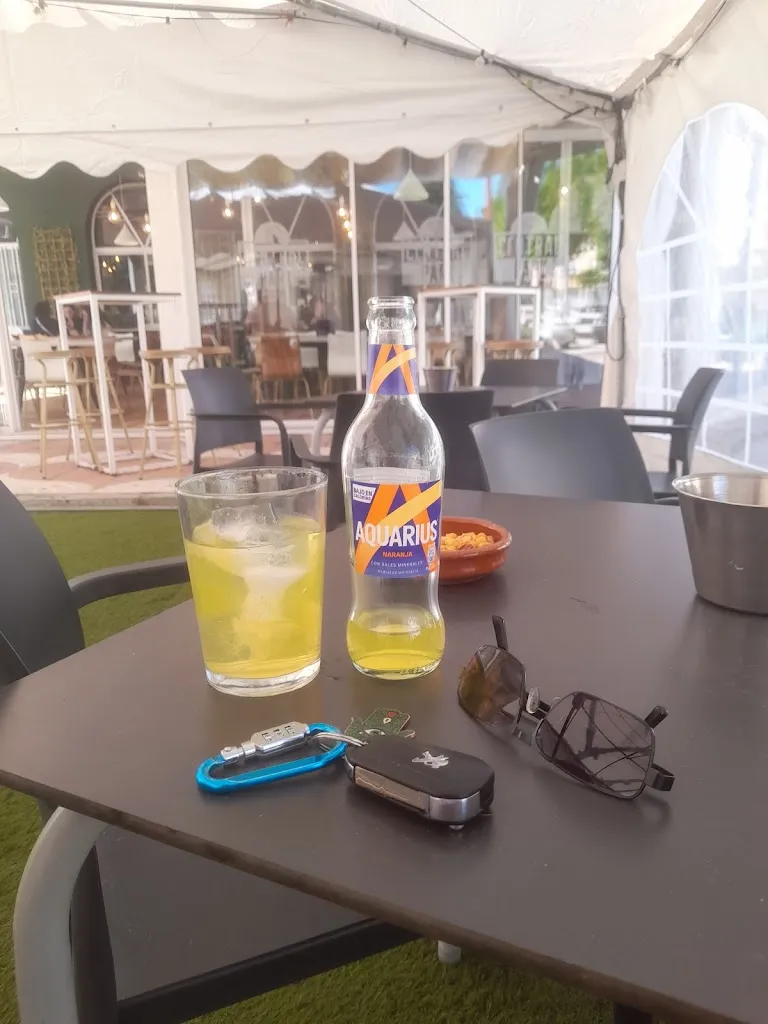 José María Ojalvo Higuero_Bar Restaurante Central Park_Castuera_avis