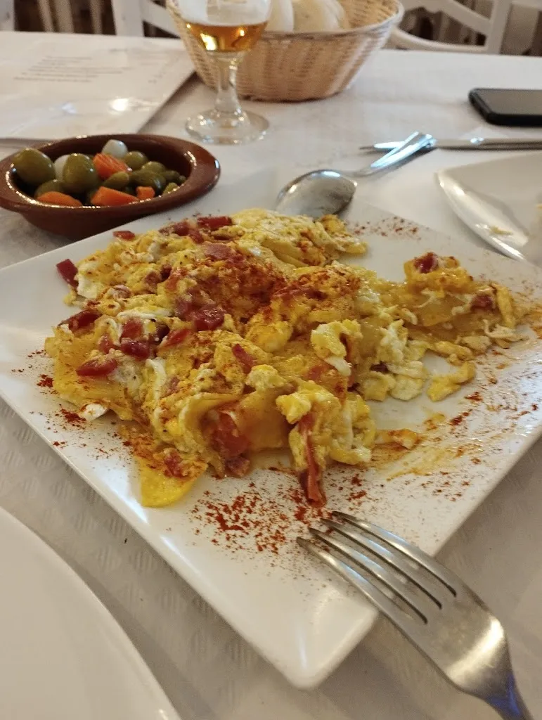 Menu_Las Cuevas_Castuera_image_3